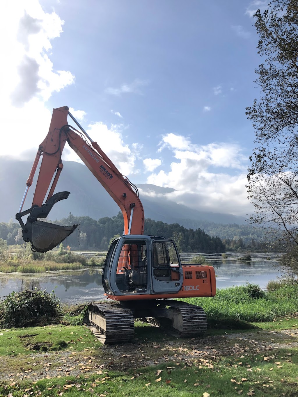 Brads Contracting & Excavation | 46504 McCaffrey Blvd, Chilliwack, BC V2P 1E5, Canada | Phone: (604) 799-5117