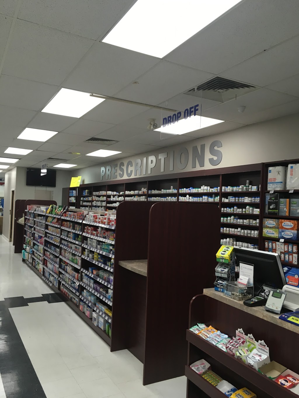 Woodchester I.D.A. Pharmacy | 2458 Dundas St W, Mississauga, ON L5K 1R8, Canada | Phone: (905) 822-9500