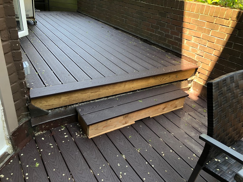 Universal Deck Builder Woodbridge | 8527 ON-27 #14, Woodbridge, ON L4L 1A7, Canada | Phone: (416) 619-0328