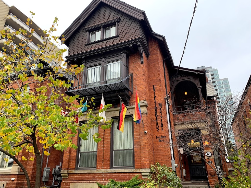 Victorias Mansion Guest House | 68 Gloucester St, Toronto, ON M4Y 1L5, Canada | Phone: (416) 921-4625