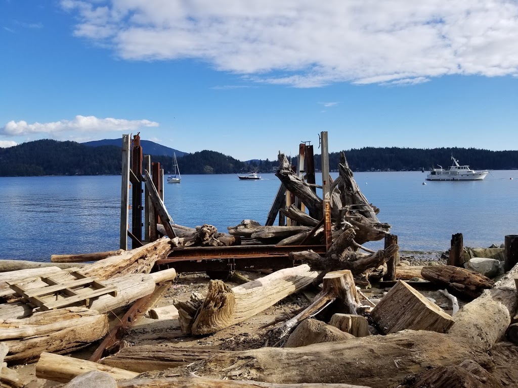 Armours Beach | 570 Marine Dr, Gibsons, BC V0N 1V1, Canada