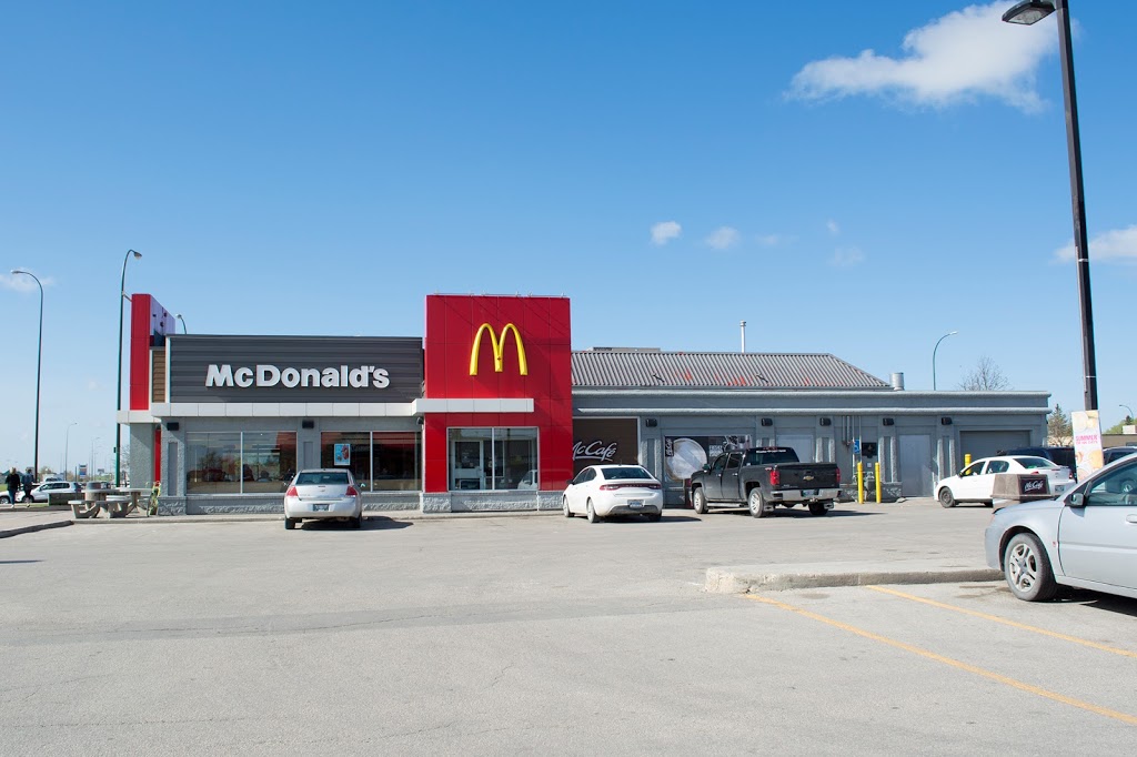 McDonalds | 15 Reenders Dr, Winnipeg, MB R2C 5K5, Canada | Phone: (204) 949-3221