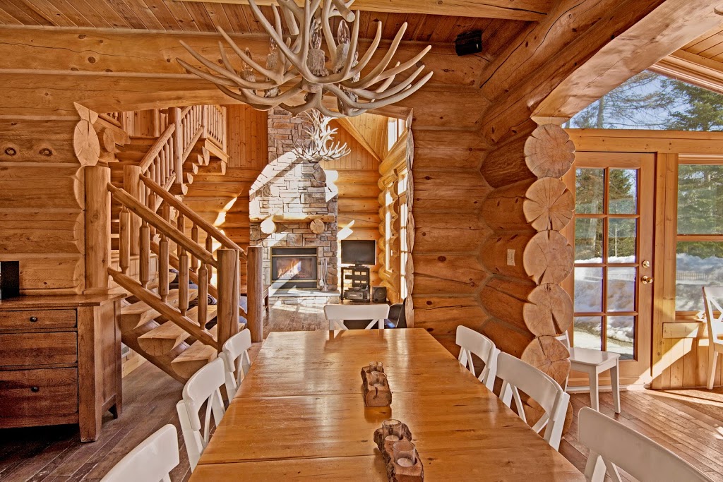 Blue Bear Chalet Spa Nature | 17 Chemin du Cardinal, Mille-Isles, QC J0R 1A0, Canada | Phone: (877) 309-7347