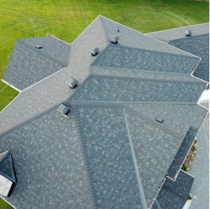 Robs Quality Roofing | 3275 Pierce Rd, North Gower, ON K0A 2T0, Canada | Phone: (613) 223-6467