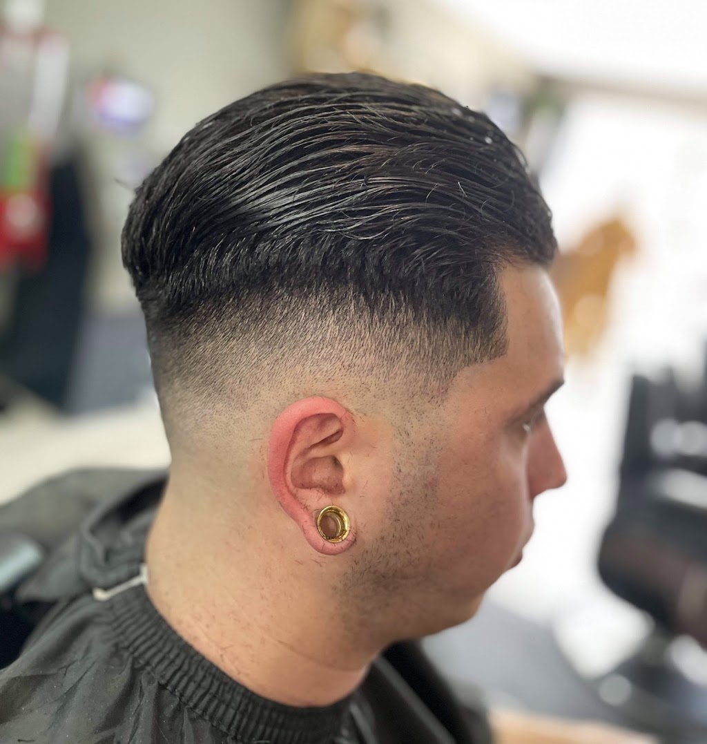 THA BARBER | 791 Rue Sainte-Hélène, Longueuil, QC J4K 1K5, Canada | Phone: (450) 646-1777