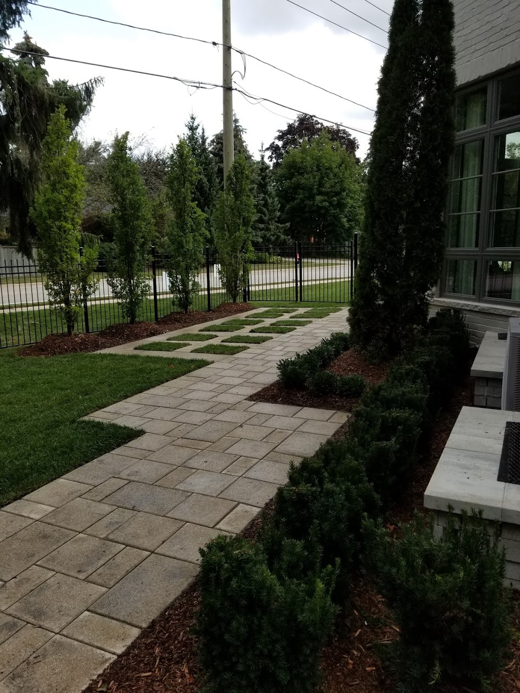 Valterra landscape contractors Inc. | 16825 ON-27, Schomberg, ON L0G 1T0, Canada | Phone: (905) 832-3082