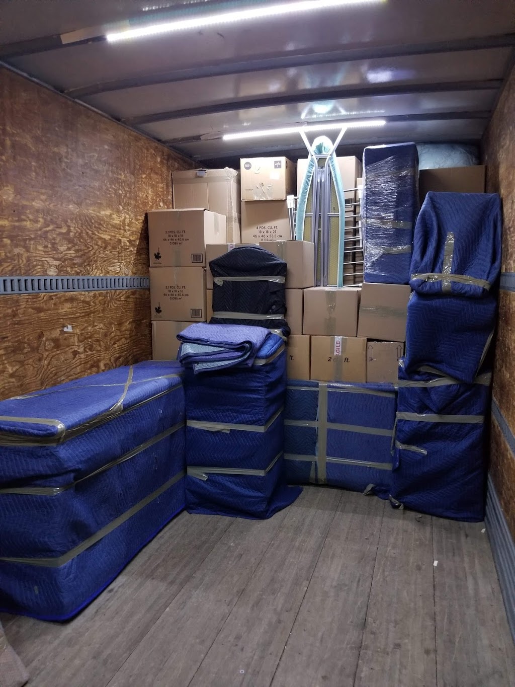 Lake Simcoe Movers | 17 Alice Ave, Keswick, ON L4P 3C8, Canada | Phone: (647) 667-4352