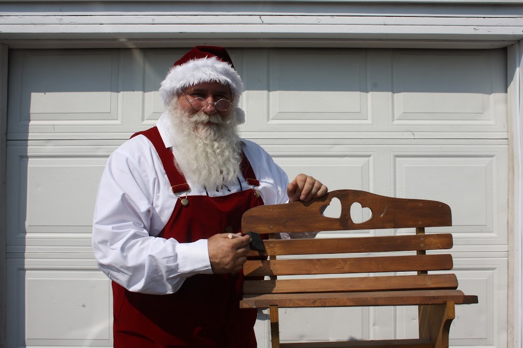 Santa Claus | 17 Catherine St, Cobourg, ON K9A 4T9, Canada | Phone: (905) 372-8012