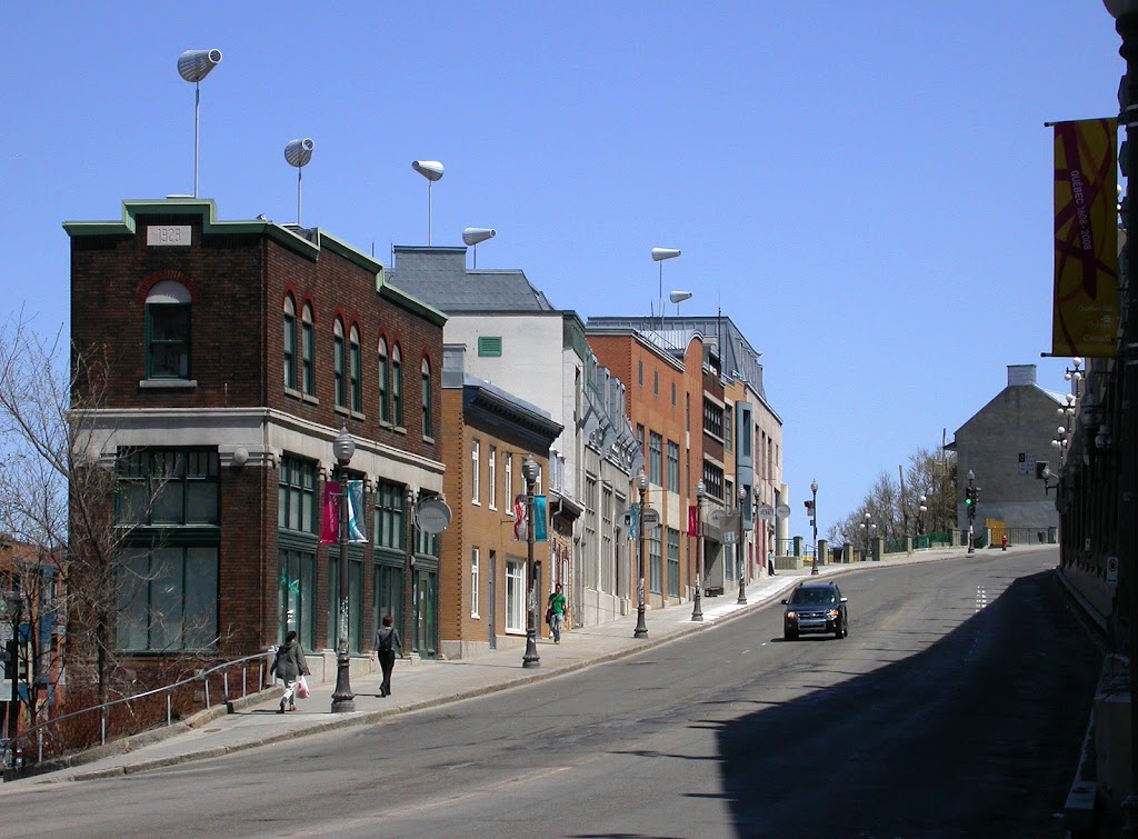 Manif dart | 600 Côte dAbraham, Québec, QC G1R 1A1, Canada | Phone: (418) 524-1917