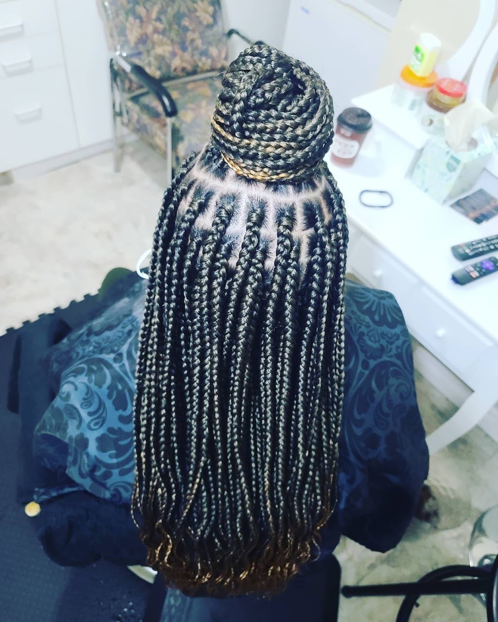 Prusweaveandbraidingservices.ca | 22 Cedarhill Crescent, Kitchener, ON N2E 2H4, Canada | Phone: (226) 600-0289