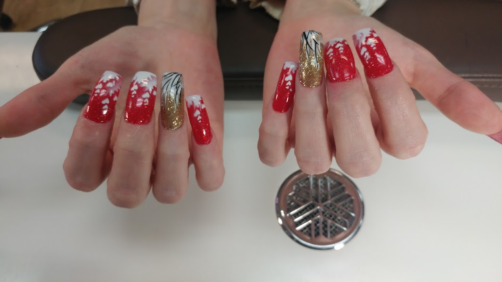 #1 City Nails | 595 Carlton St, St. Catharines, ON L2M 4Y2, Canada | Phone: (905) 684-2002