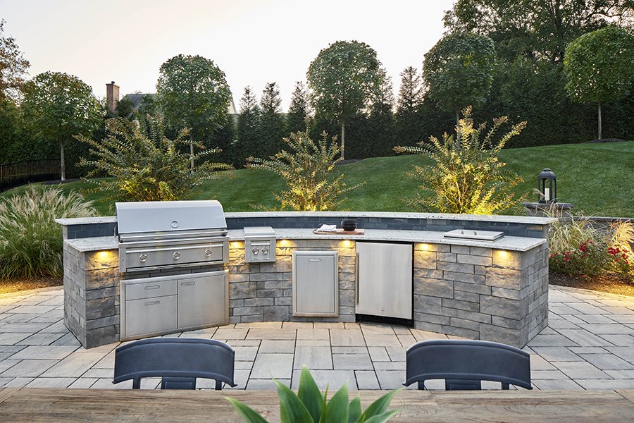 Techo-Bloc Inc | 5255 Rue Albert Millichamp, Saint-Hubert, QC J3Y 8Z8, Canada | Phone: (877) 832-4625