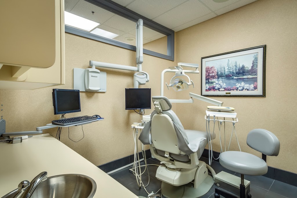 Southcommon Dental | 2110 Burnhamthorpe Rd W #1, Mississauga, ON L5L 5Z5, Canada | Phone: (905) 820-1502