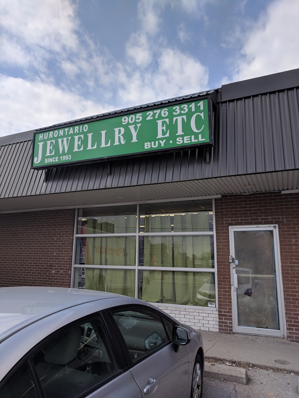 Hurontario Jewellery | 25 John St, Mississauga, ON L5A 1Y5, Canada | Phone: (905) 276-3311