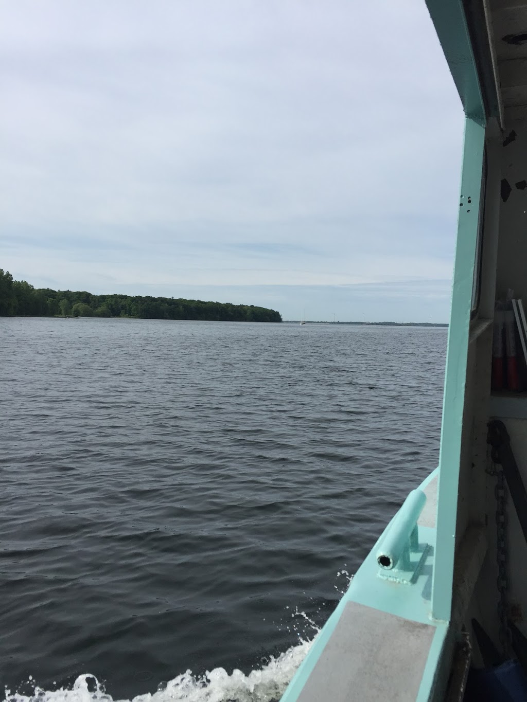 Kingston Dive Charters | Bath Rd, Kingston, ON K7M 5C9, Canada | Phone: (613) 532-6548