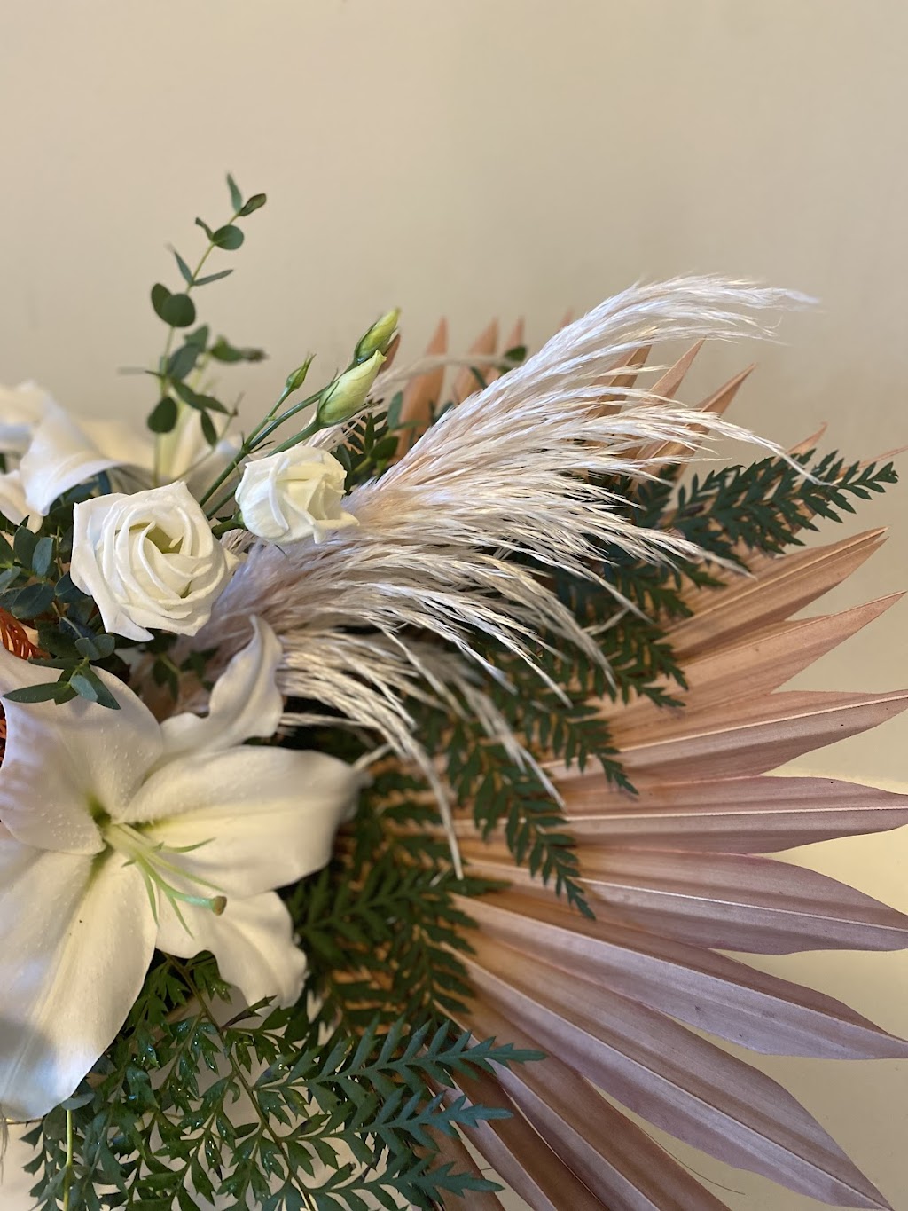 Wired Floral Design | 192 Springmere Way, Chestermere, AB T1X 1P1, Canada | Phone: (403) 620-7497