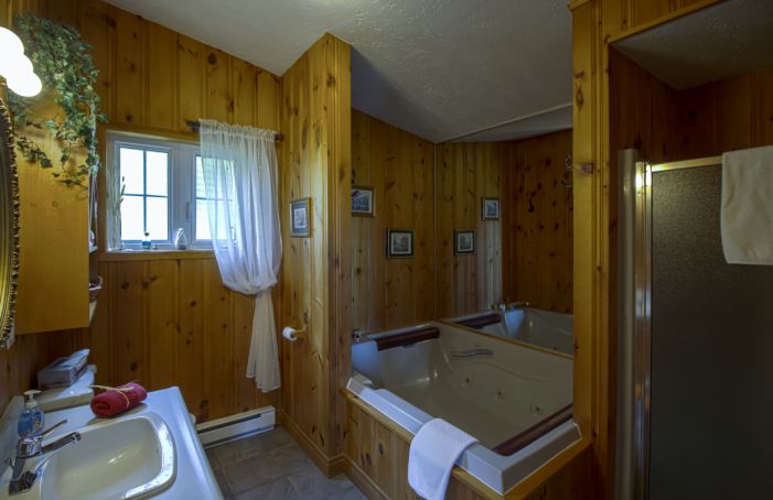 Chalets CharmeNord | 111 Rue de Montreux, Sainte-Agathe-des-Monts, QC J8C 0W8, Canada | Phone: (514) 910-2971