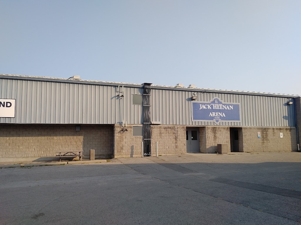 West Northumberland Curling Club | 206 Furnace St, Cobourg, ON K9A 3C3, Canada | Phone: (289) 252-2289