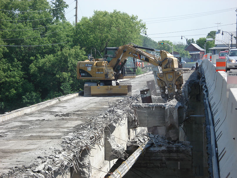 Excavation René St-Pierre Inc | 800 Rue de lArdoise, Sherbrooke, QC J1C 0J6, Canada | Phone: (819) 565-1494