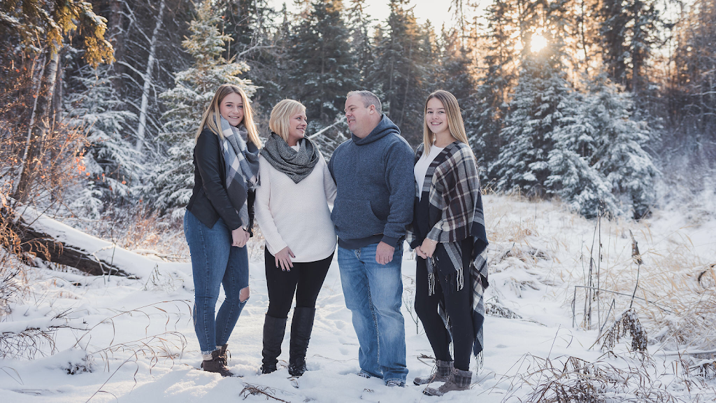 Andrew Mackay Photography | 29 Lazaro Cl, Red Deer, AB T4R 3G7, Canada | Phone: (403) 896-4735