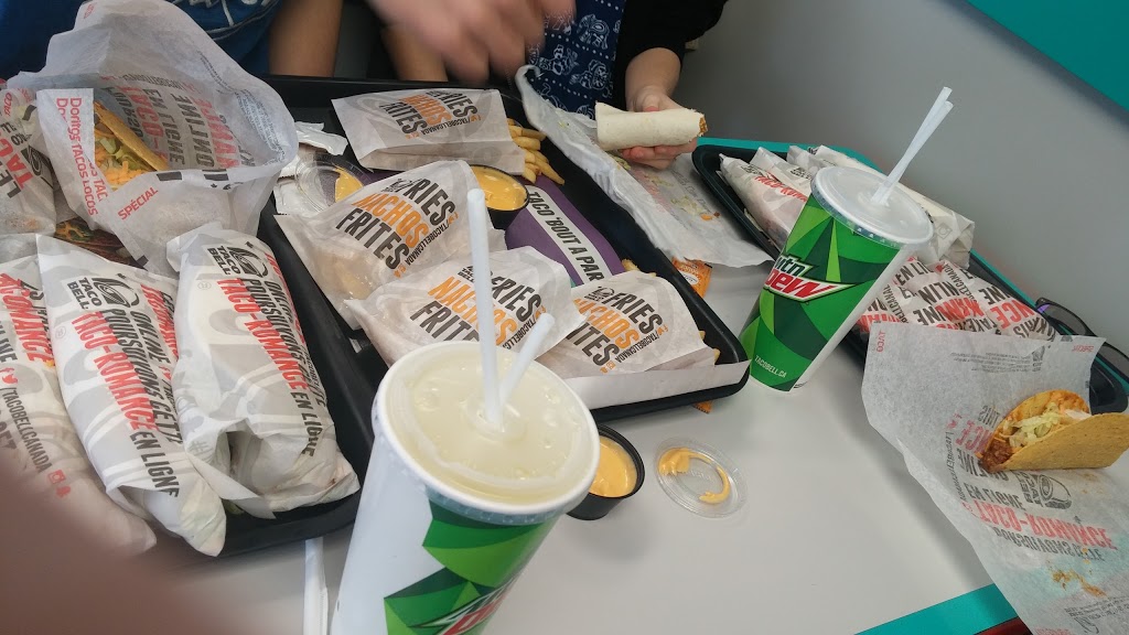 Taco Bell | 1584 Dundas St E, London, ON N5W 3C1, Canada | Phone: (519) 455-1938