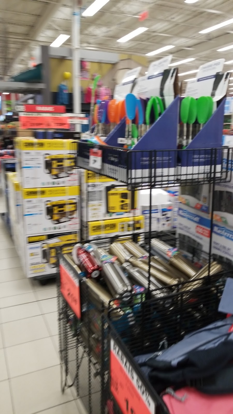 Canadian Tire | Carrefour Du Nord, 700 Boulevard Monseigneur-Dubois, Saint-Jérôme, QC J7Y 4Y9, Canada | Phone: (450) 438-3506