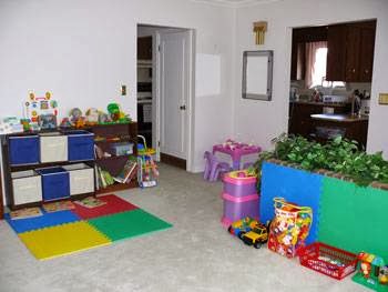 Monettes Uptown Home Daycare | 204 Royal St, Waterloo, ON N2J 2H9, Canada | Phone: (647) 219-5822