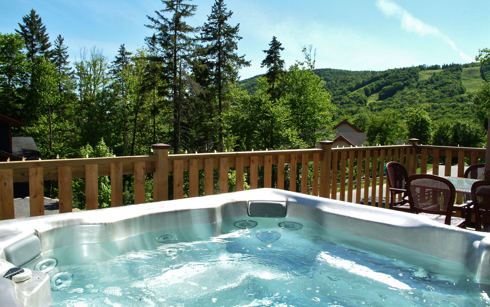 Chalets Alpins - 10 Chemin Alpin | 10 Chemin Alpin, Stoneham-et-Tewkesbury, QC G3C 0E5, Canada | Phone: (418) 848-4888