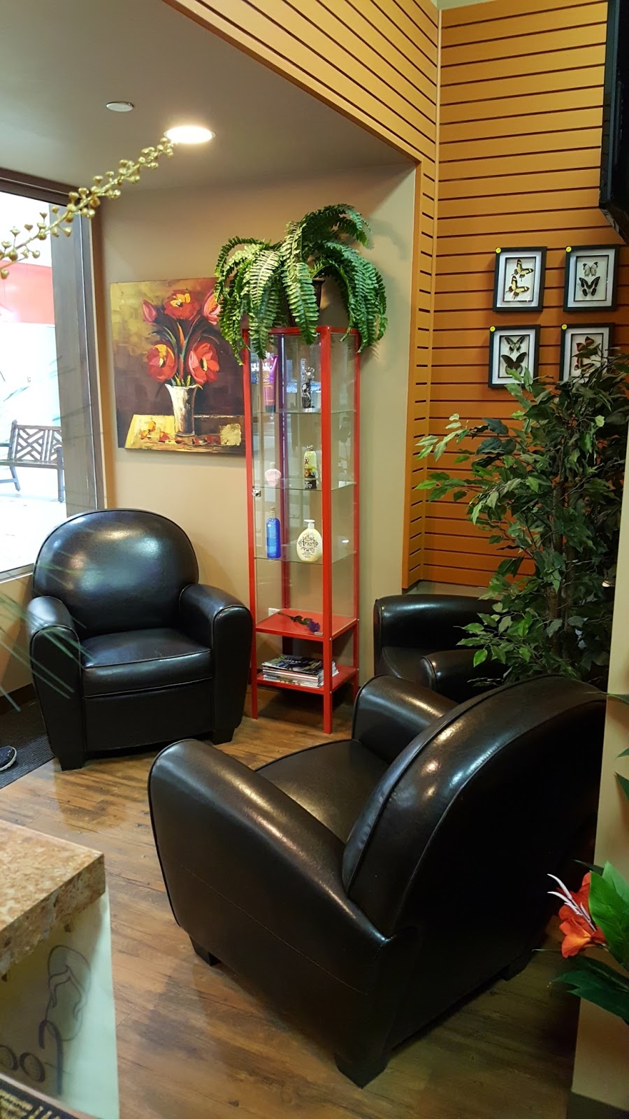 Tan 2000 | 8120 Beddington Blvd NW #401, Calgary, AB T3K 2A8, Canada | Phone: (403) 516-0400