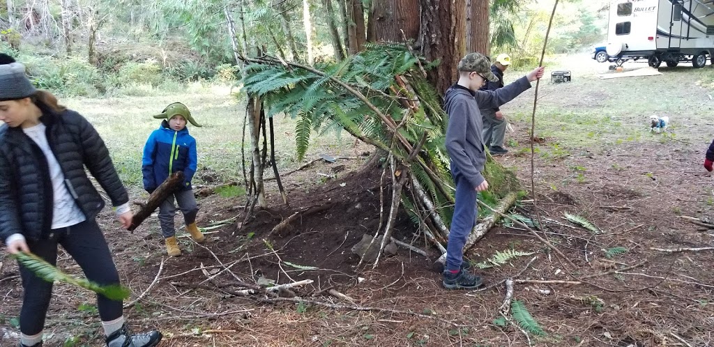 Camp Barnard McKenzie Camp Site | Young Lake Rd, Juan de Fuca, BC V9Z 0J6, Canada | Phone: (250) 642-5924