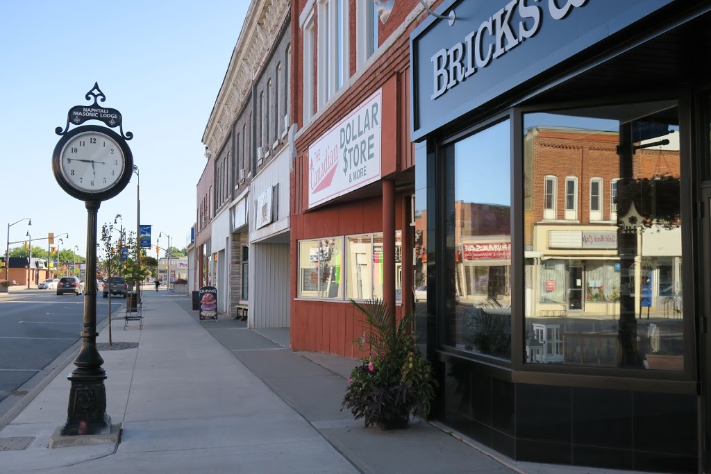 Bricks & Blooms | 25 Queen St N, Tilbury, ON N0P 2L0, Canada | Phone: (519) 682-0222