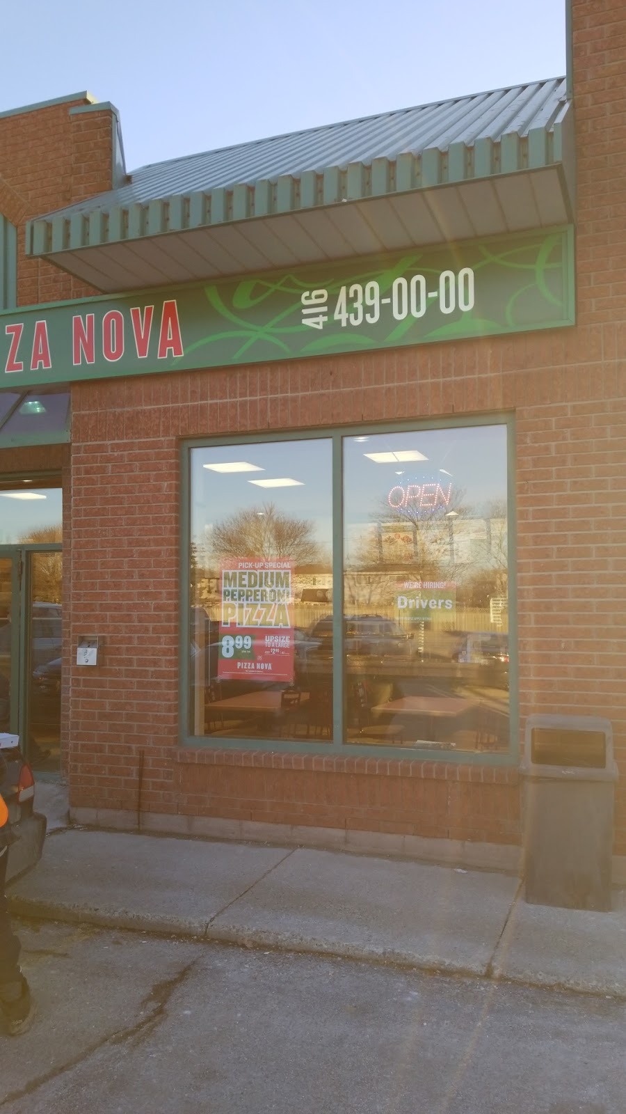 Pizza Nova | 256 Queen St S, Bolton, ON L7E 4T7, Canada | Phone: (416) 439-0000