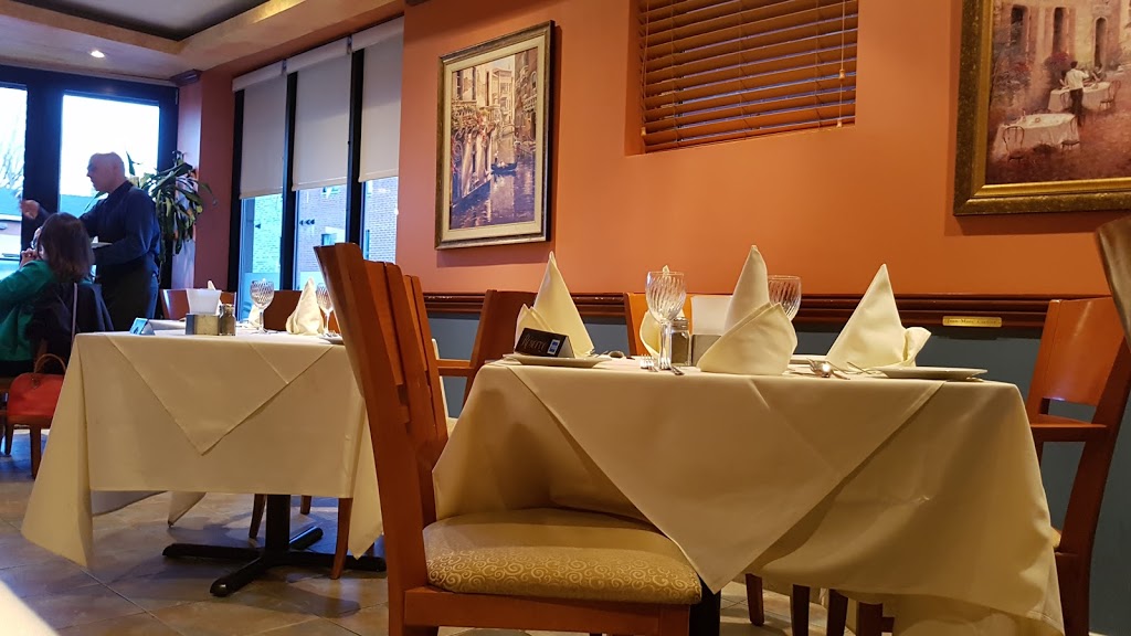 Ristorante Il Cenone | 6419 Boul Gouin O, Montréal, QC H4K 1A9, Canada | Phone: (514) 331-5344