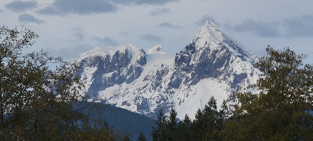 Country Ranch Dog Boarding and Training | 1032 Finch Dr, Squamish, BC V8B 0A4, Canada | Phone: (604) 849-0620