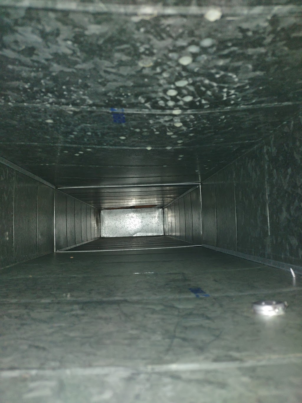 Fresh clean air duct cleaning services | 6030 Renaud Rd, Orléans, ON K1C 7G4, Canada | Phone: (613) 371-4687