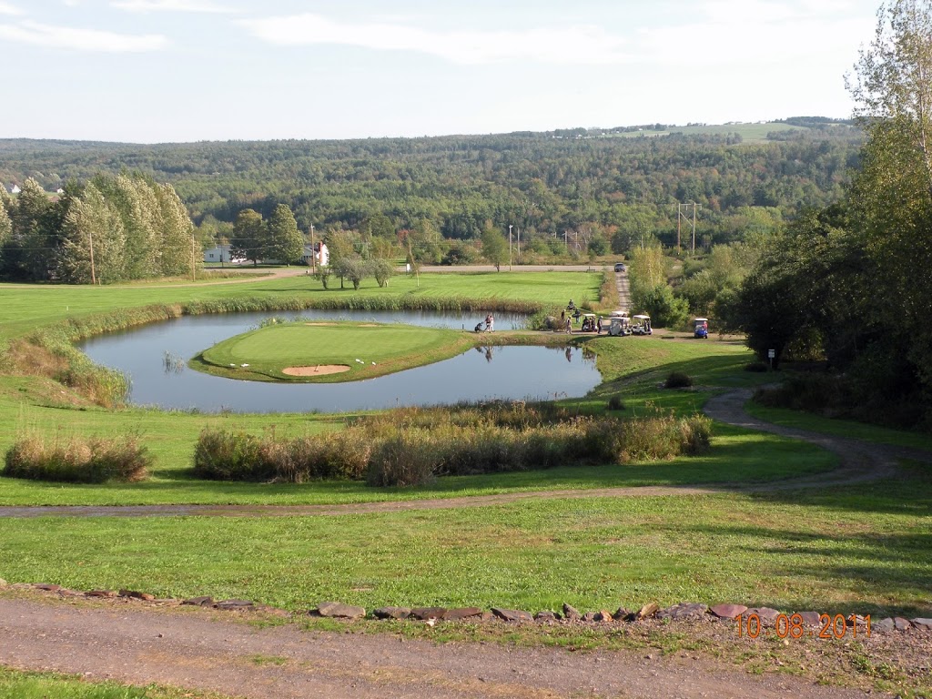 Island Green Golf Club | 7005 NS-12, North Alton, NS B4N 3V8, Canada | Phone: (902) 678-7577