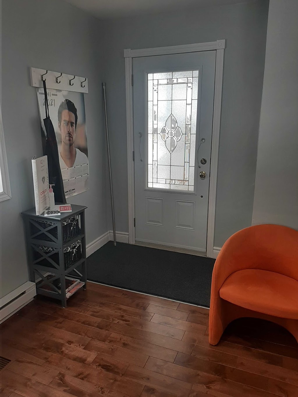 Renaissance coiffure | 5990 Chem. Brassard, Saint-Zénon, QC J0K 3N0, Canada | Phone: (581) 982-1634