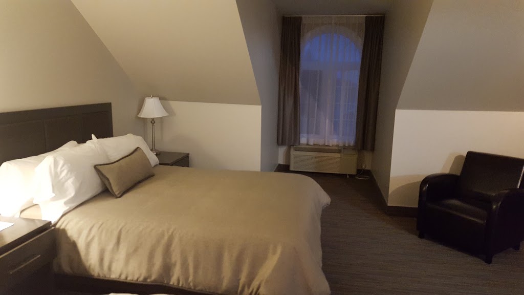 Hôtel Manoir Roberval | 19 Bd de lAnse, Roberval, QC G8H 1Z1, Canada | Phone: (418) 275-7422