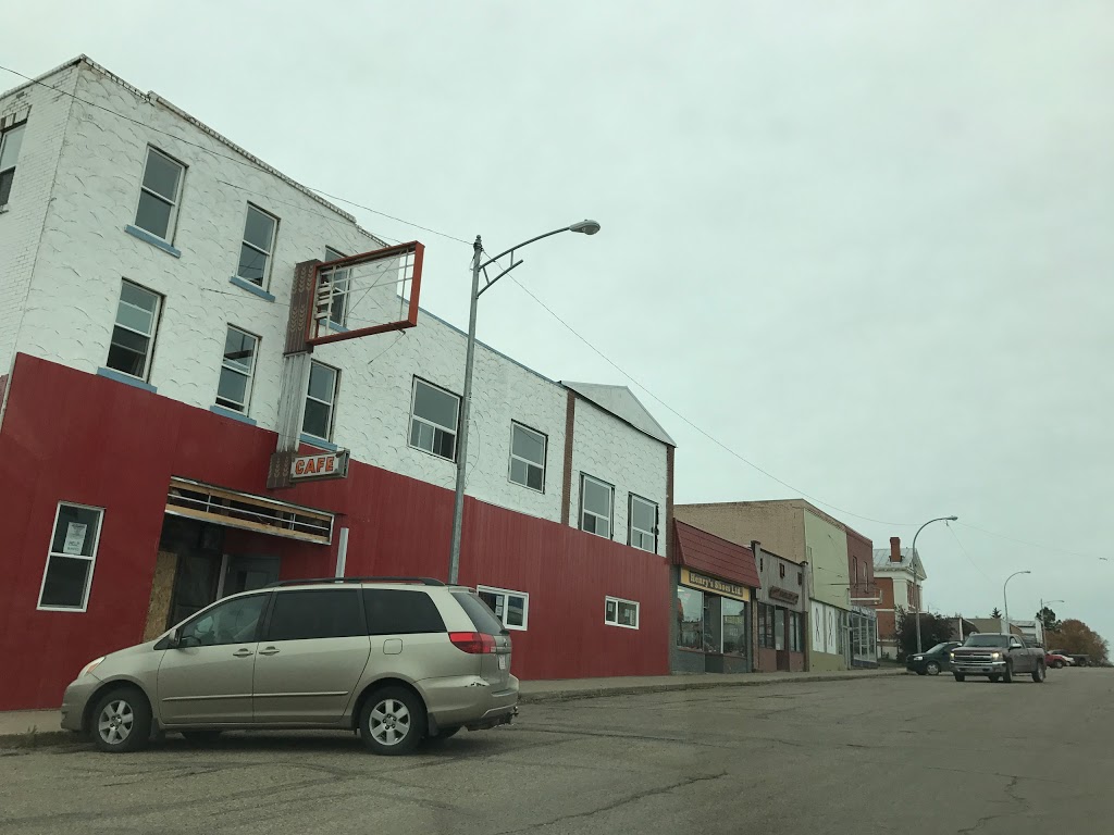 Yale Hotel | 211 Main St, Trochu, AB T0M 2C0, Canada | Phone: (403) 442-3846