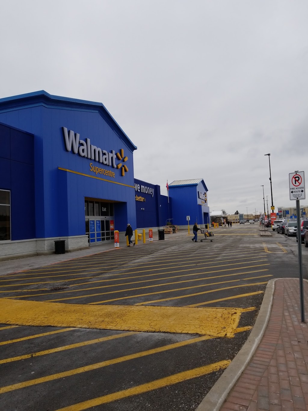 Walmart Supercentre | 35400 Huron Rd, Goderich, ON N7A 4A2, Canada | Phone: (519) 524-5060