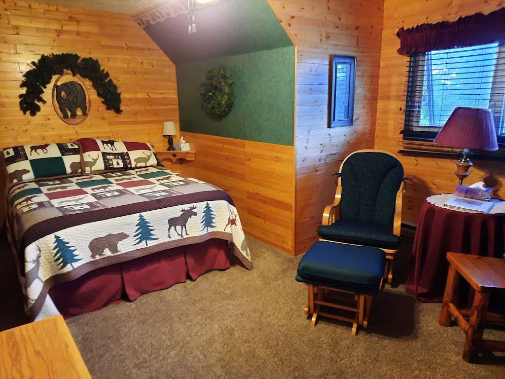 Rocky Ridge Country Lodge | 523 2 St N, Mountain View, AB T0K 1N0, Canada | Phone: (403) 653-2350