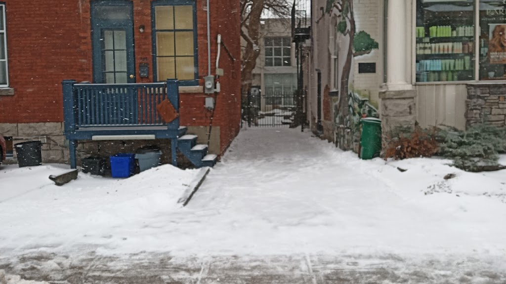 On-Time Snow Removal | 975 Sproule St #2, Ottawa, ON K1Z 6M2, Canada | Phone: (613) 462-3987