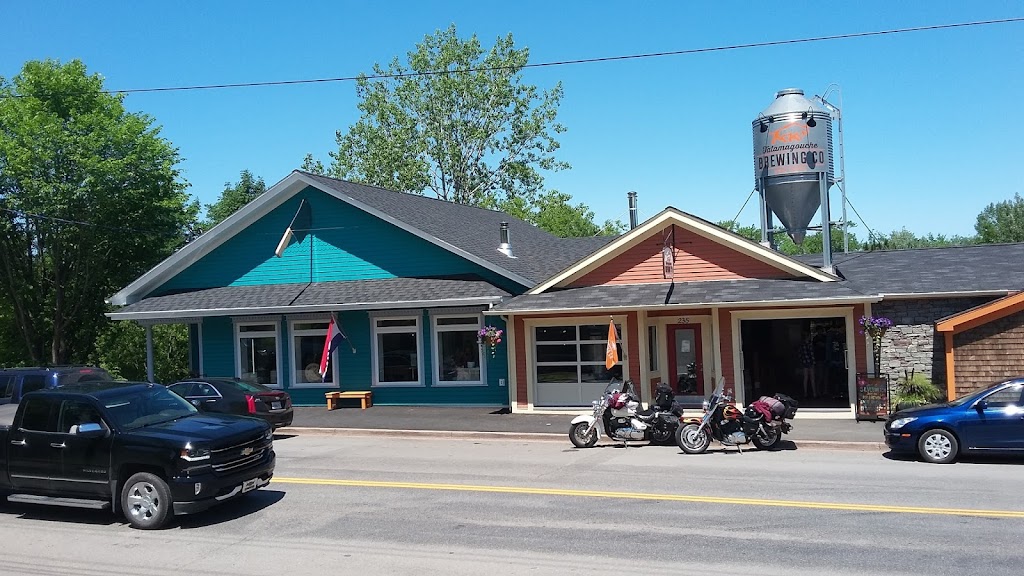 Dexters Butcher Block | 233 Main St, Tatamagouche, NS B0K 1V0, Canada | Phone: (902) 657-6328