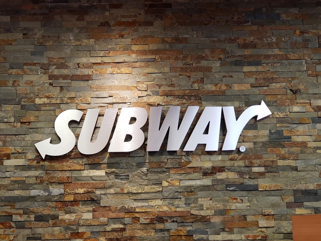 Subway | 24585A Hwy 7, Sharbot Lake, ON K0H 2P0, Canada | Phone: (613) 279-7827