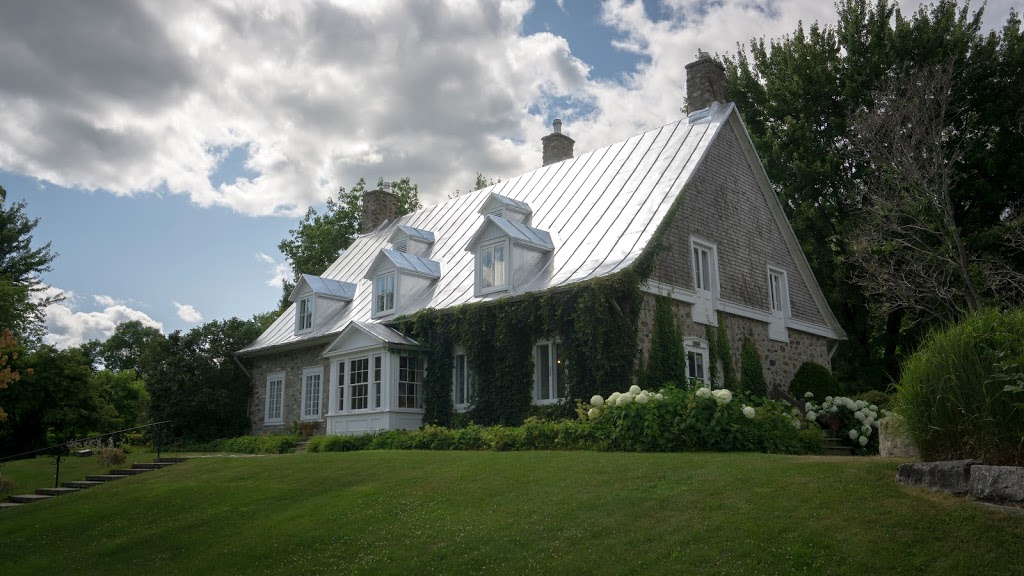 old presbytery of Batiscan | 340 Rue Principale, Batiscan, QC G0X 1A0, Canada | Phone: (418) 362-2051