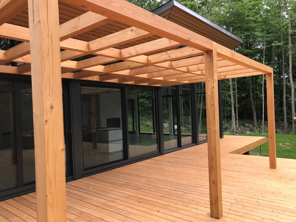 Brom Gazebos | 4034 Boul de Portland, Sherbrooke, QC J1L 2X4, Canada | Phone: (819) 791-5691