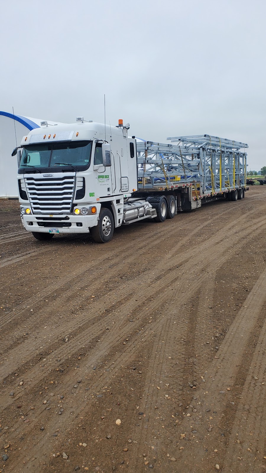 Slipstream Trucking | 580 George Ave, Winkler, MB R6W 0J4, Canada | Phone: (204) 325-9922