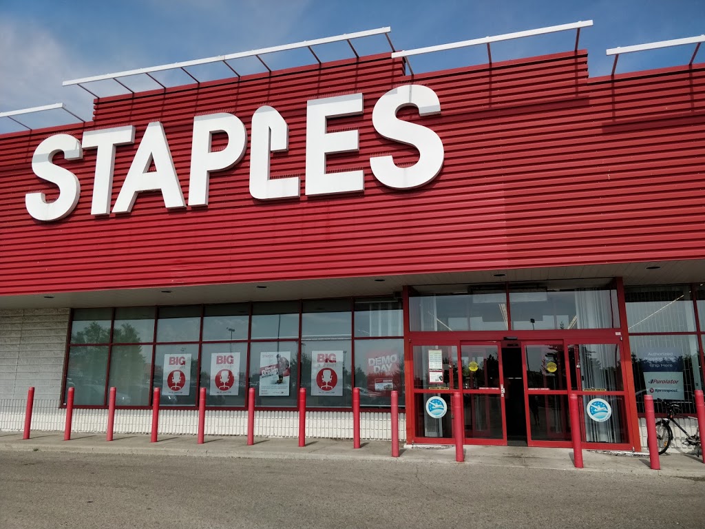 Staples | 542 Keele St, Toronto, ON M6N 3E2, Canada | Phone: (416) 762-2816