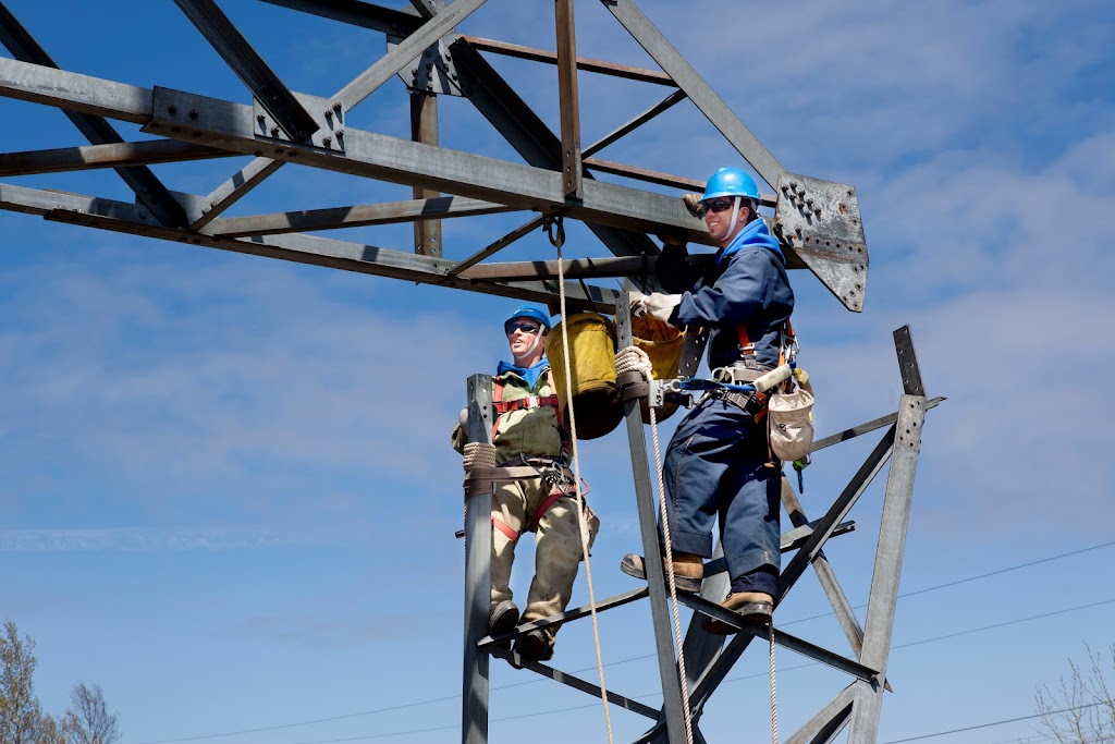 Linemen Training Center | 42 Rte du Président-Kennedy, Saint-Henri, QC G0R 3E0, Canada | Phone: (418) 834-2463