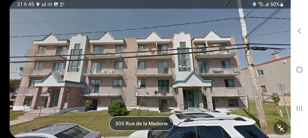 Les Immeubles R & M Vaillancourt | 320 Rue de la Madone, Mont-Laurier, QC J9L 1R7, Canada | Phone: (819) 951-4025